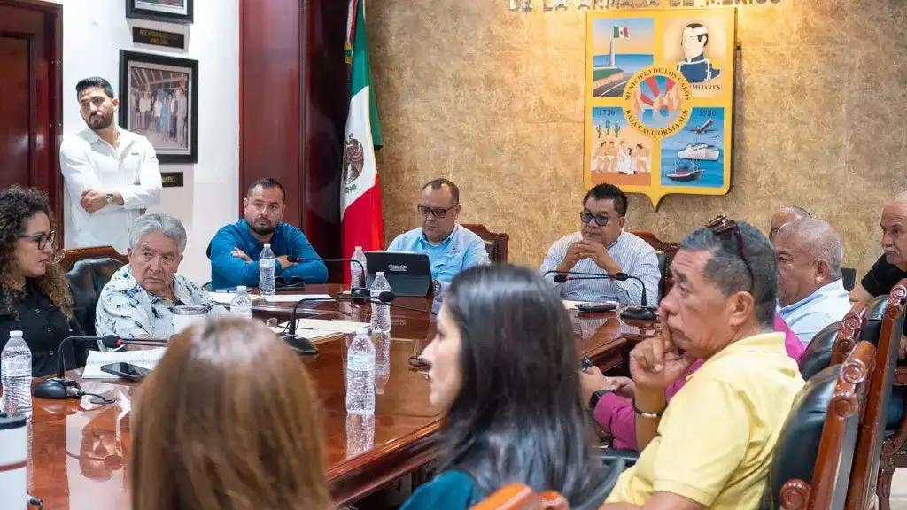 Reunión de autoridades en Los Cabos sobre temas de El Médano