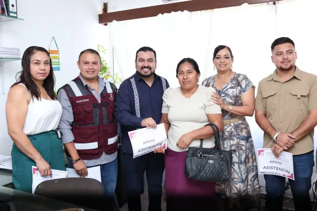 Entrega de apoyos asistenciales en Santiago, Los Cabos