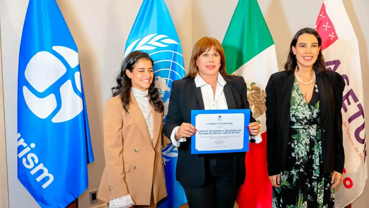 Reunión de secretarios de turismo en asamblea nacional