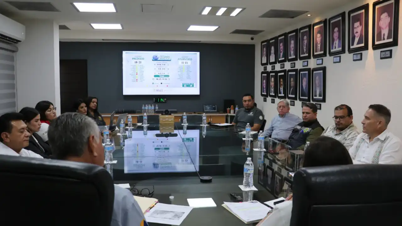 Reunión de autoridades de protección civil en Baja California Sur