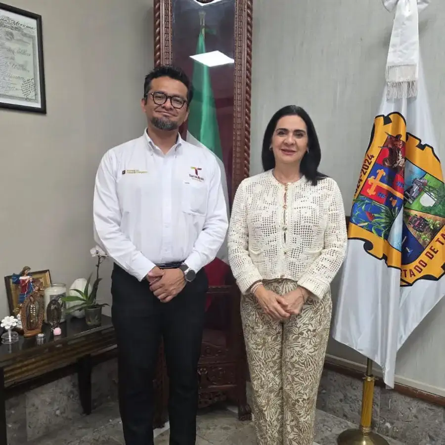 Reunión del secretario de Desarrollo Energético con empresarios gasolineros en Tampico