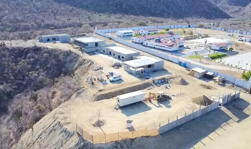 Construcción del Centro de Bienestar Animal en Los Cabos