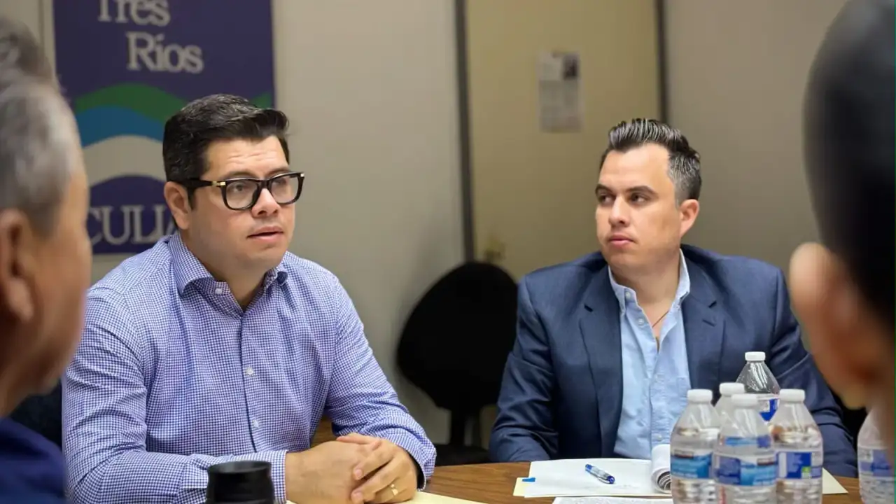 Toma de protesta de Christian Zazueta como director del Tres Ríos en Sinaloa