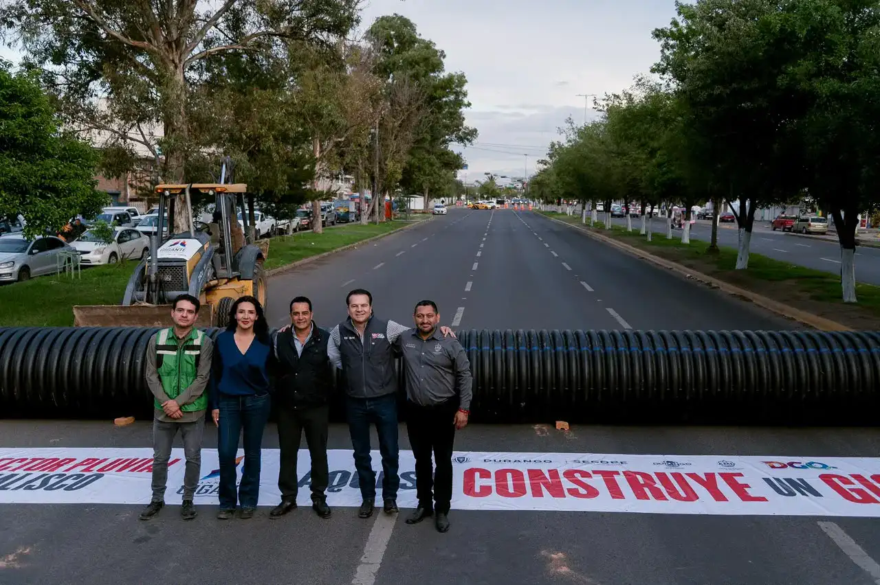 Supervisión de obras del Colector Pluvial Jalisco en Durango