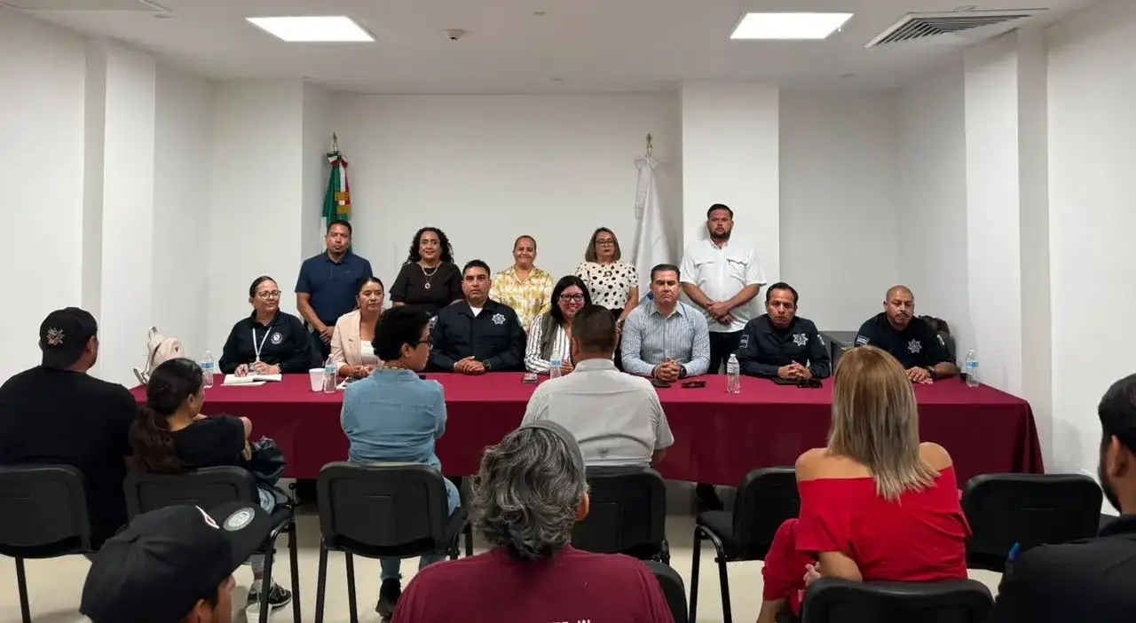 Reunión de la Comisión Estatal de Búsqueda con familias en Los Cabos