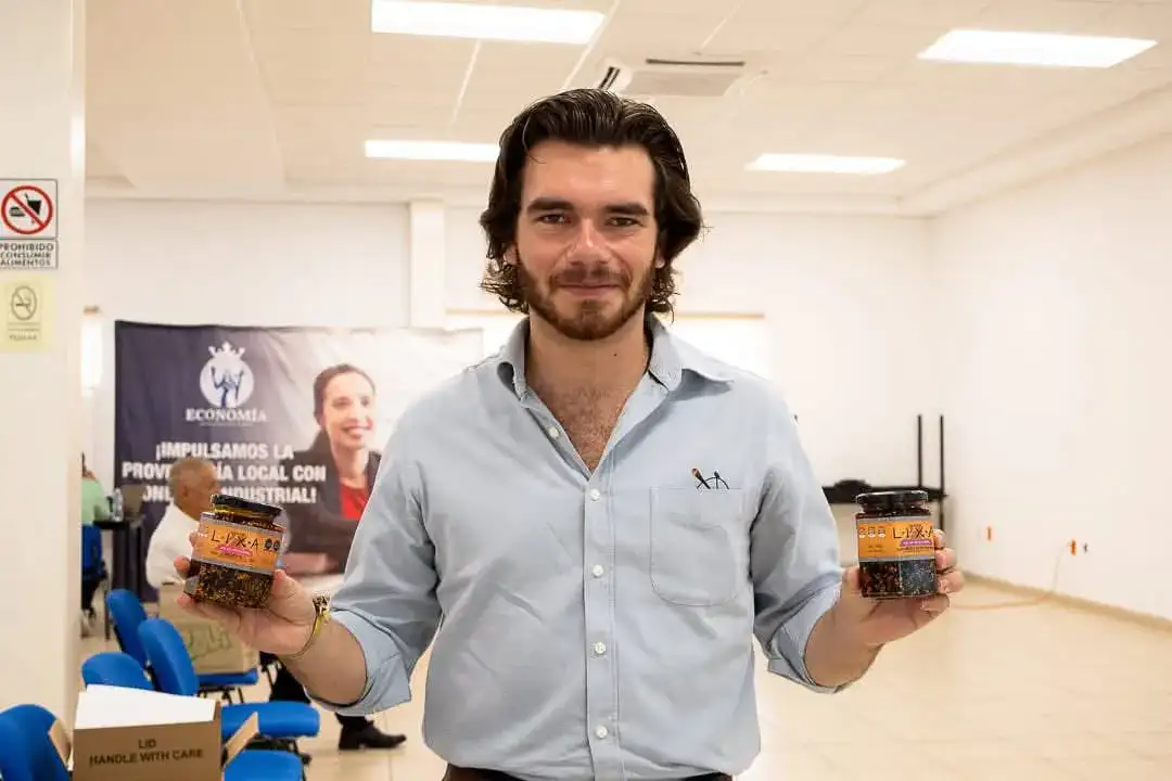 Empresarios durante un encuentro de vinculación comercial en Guanajuato