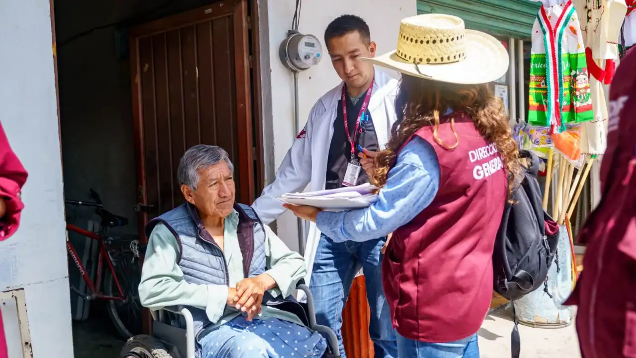 Jornada de servicios de salud del DIF Toluca en San Diego de los Padres Cuexcontitlán