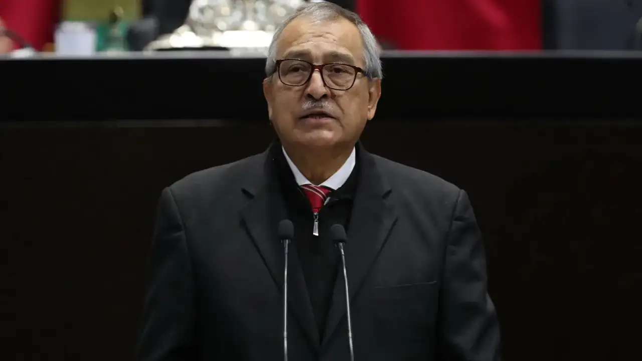 Diputado Pedro Vázquez durante sesión en la Cámara de Diputados