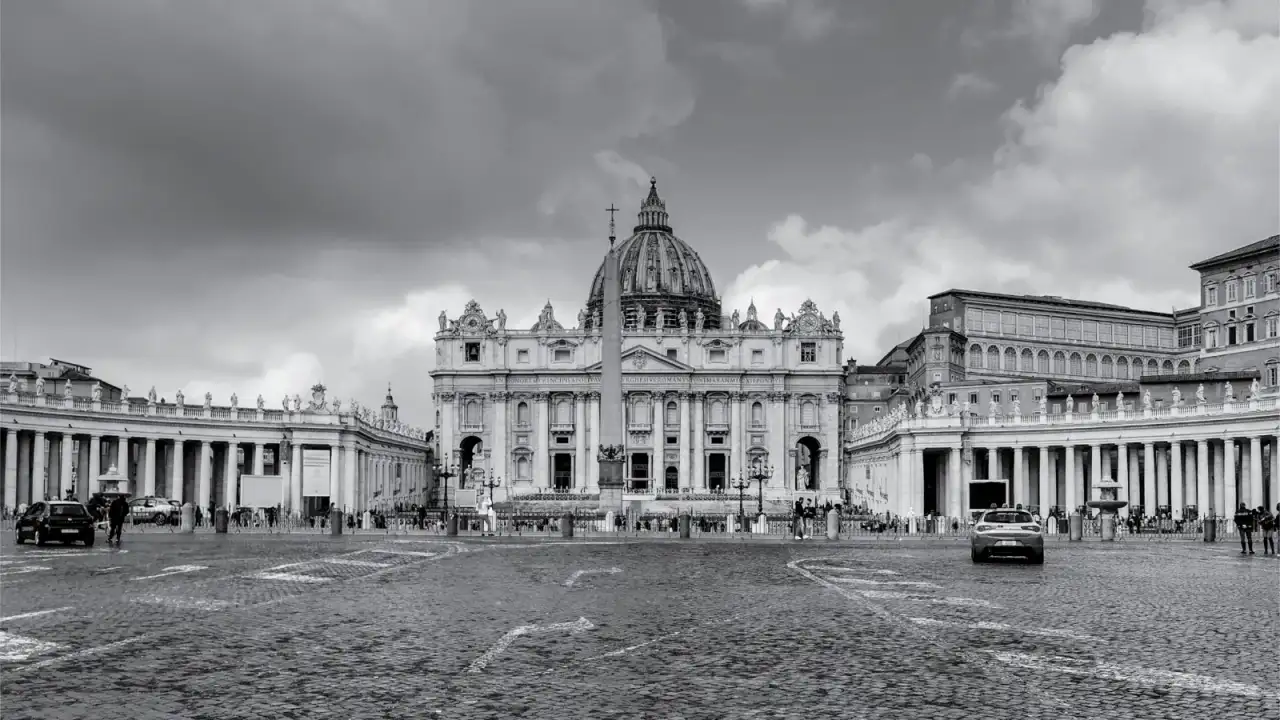 Vista de la galería con obras de la exposición de Ulises Verde