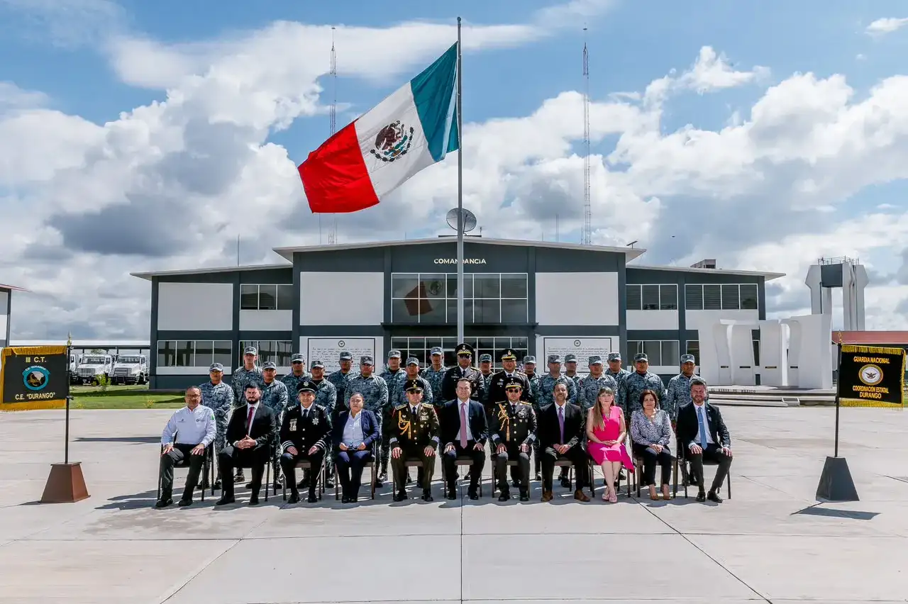 Ceremonia del séptimo aniversario de la Guardia Nacional en Durango con autoridades militares y civiles