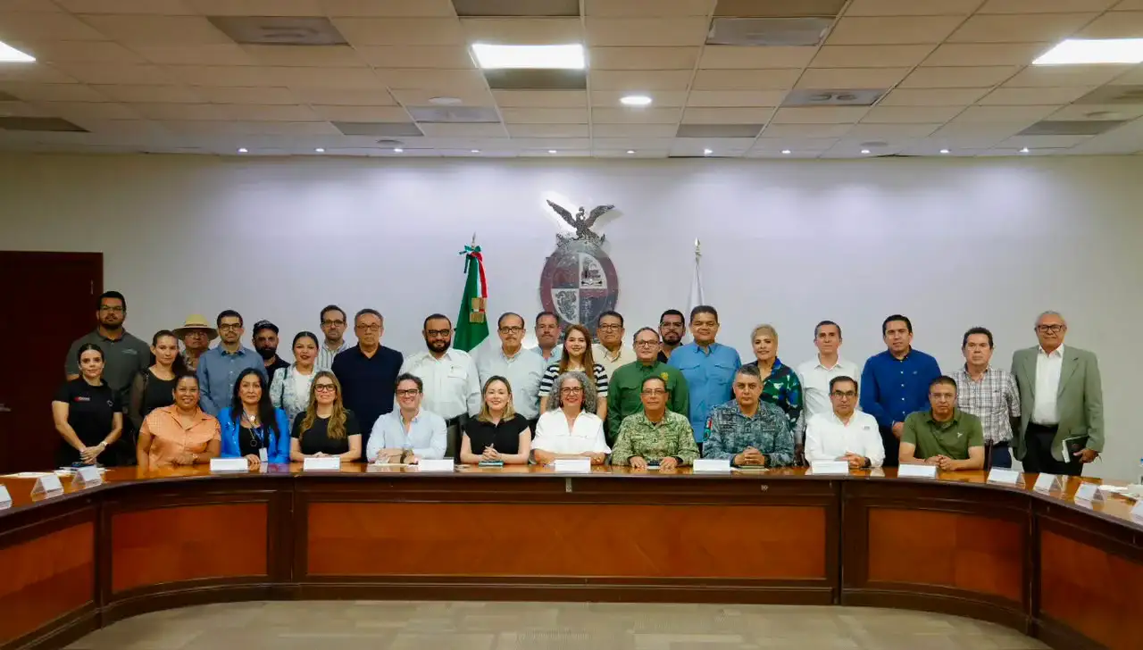 Reunión de la gobernadora con sectores en Culiacán