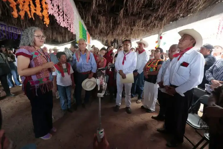 Ceremonia indígena en el Centro Ceremonial Virgen de Dolores en Sibirijoa, El Fuerte