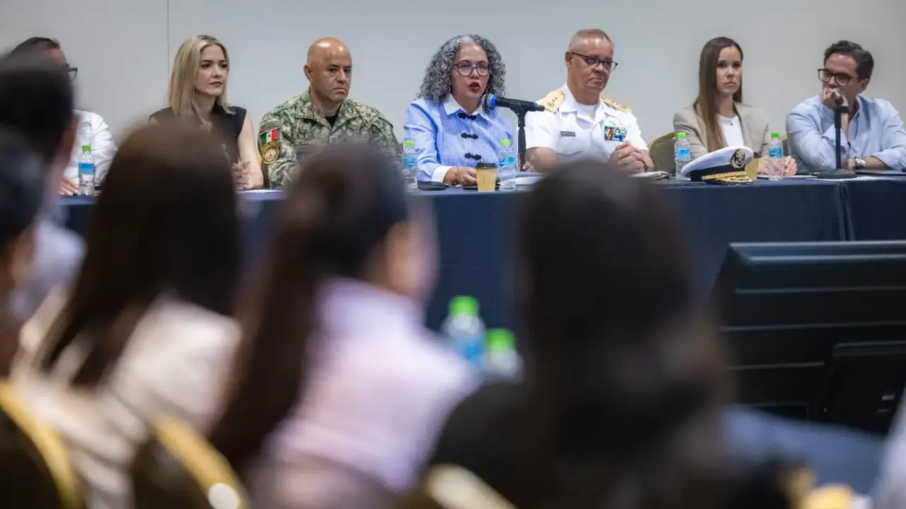 Reunión de la gobernadora con hoteleros en Mazatlán
