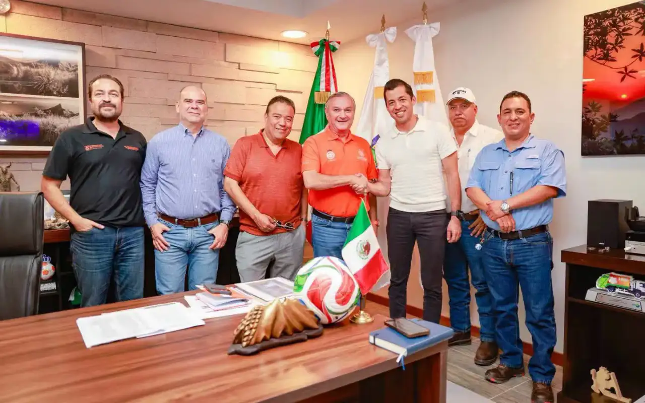 Reunión de autoridades de Guadalupe con directivos de CFE y Agua y Drenaje