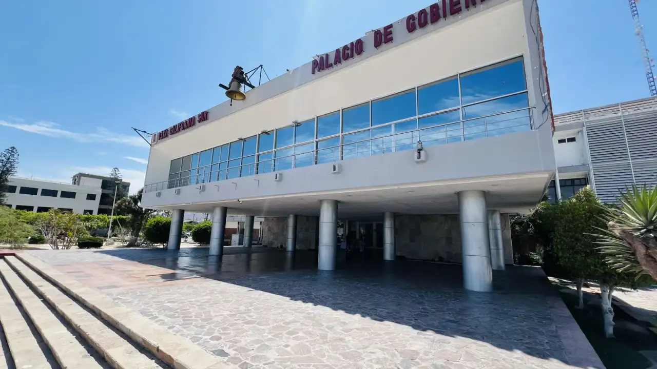 Oficinas del Gobierno de Baja California Sur durante periodo vacacional