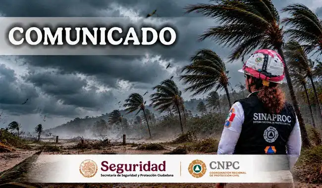 Vista satelital del huracán Simon frente a las costas del Pacífico mexicano