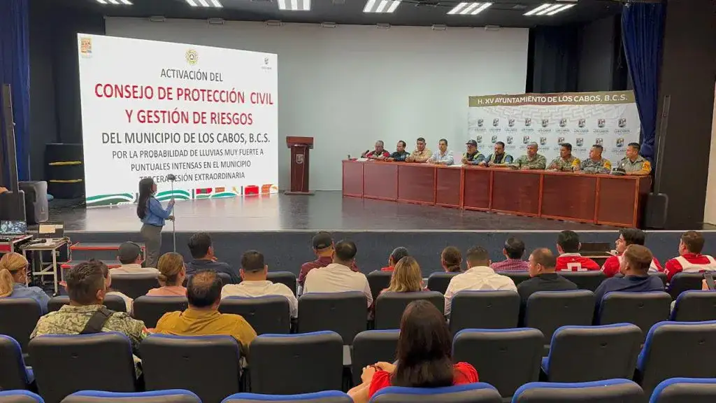 Sesión del Consejo Municipal de Protección Civil de Los Cabos