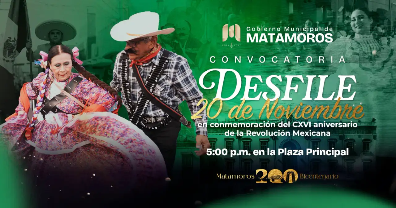 Contingente escolar durante un desfile cívico en Matamoros