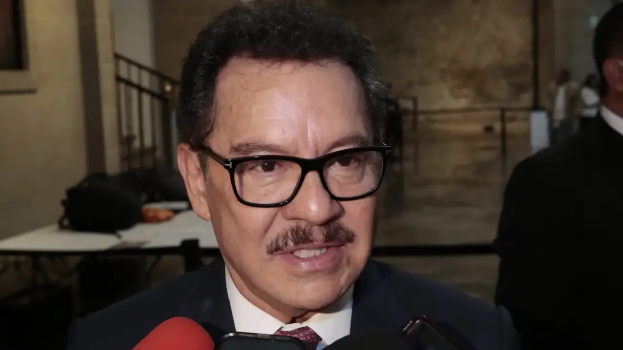 Ignacio Mier Velazco durante una sesión en el Senado de la República