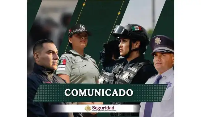 Agentes de seguridad durante un operativo en una carretera de Guanajuato