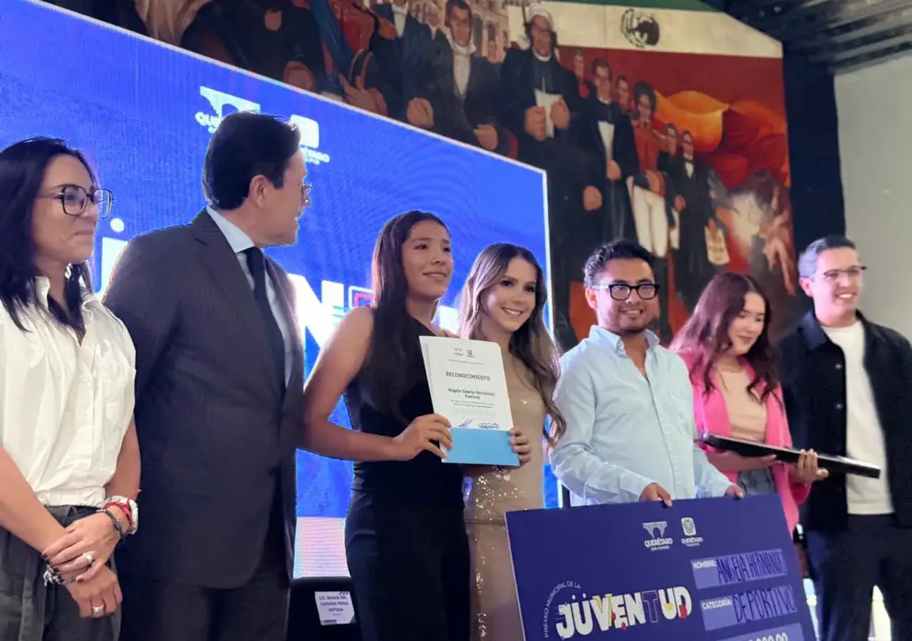 Jóvenes ganadores del Premio Municipal de la Juventud 2026 en Querétaro