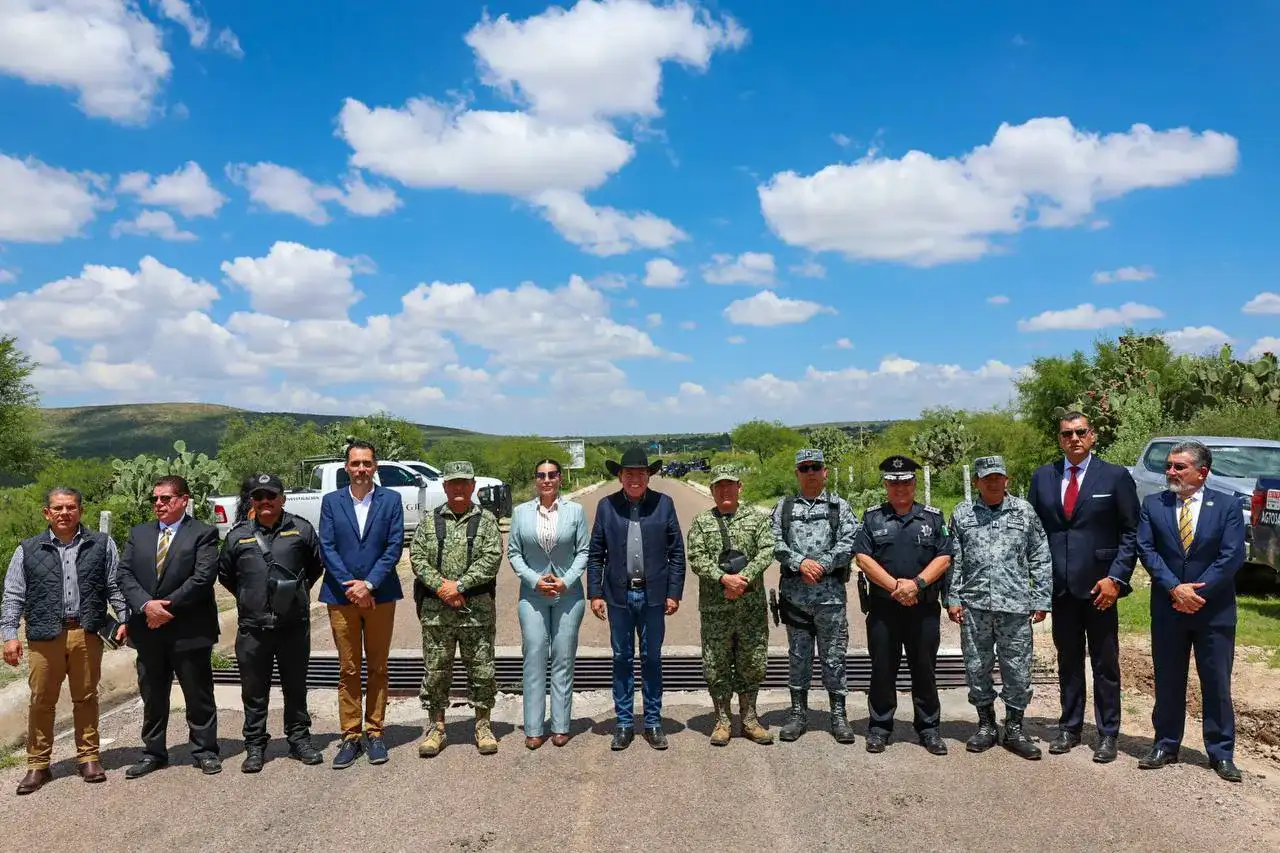 Reunión de seguridad entre autoridades de Zacatecas y Aguascalientes en Mesillas, Tepezalá.