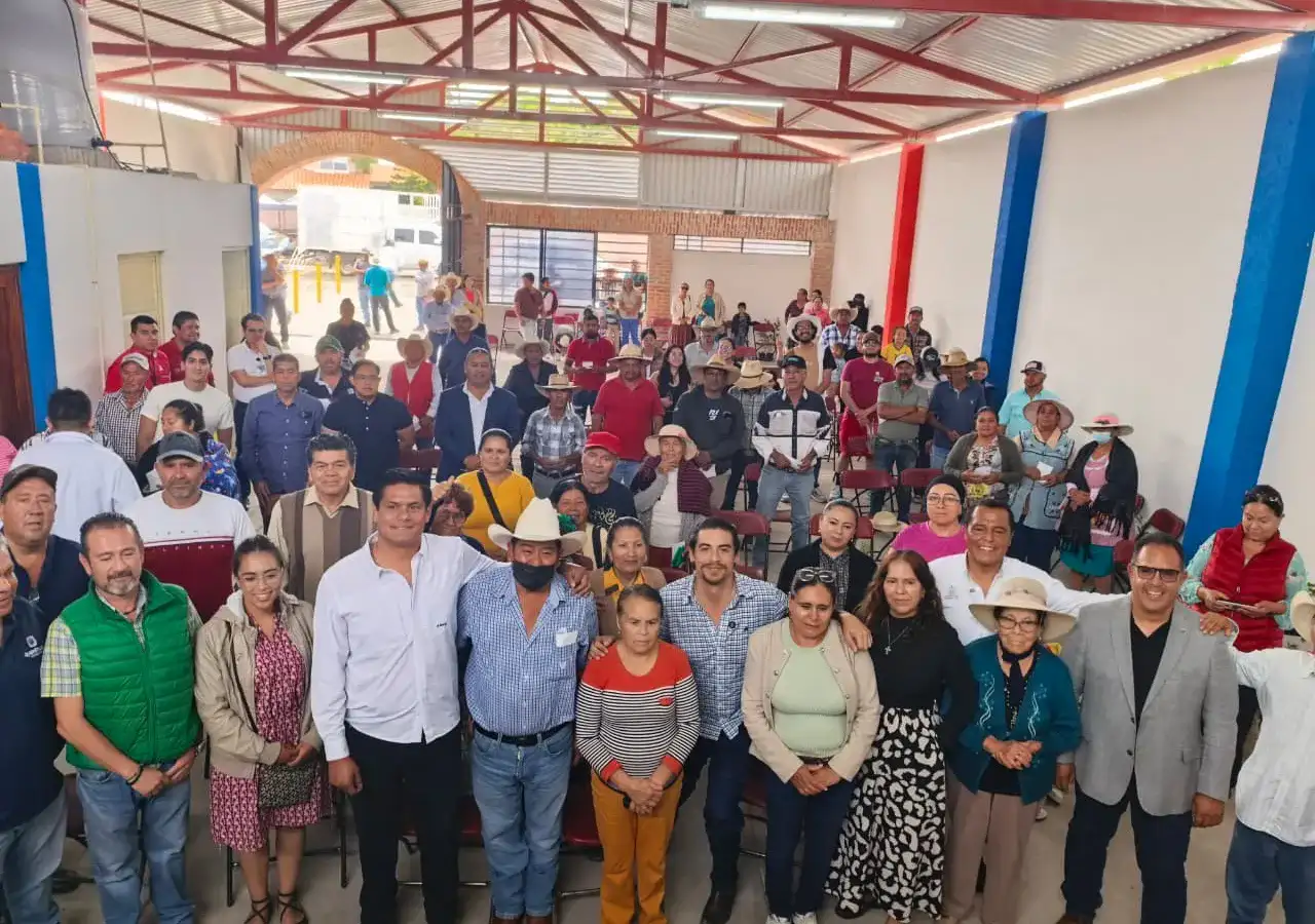 Entrega de rehabilitación de Casa Ejidal en La Tinaja, Querétaro