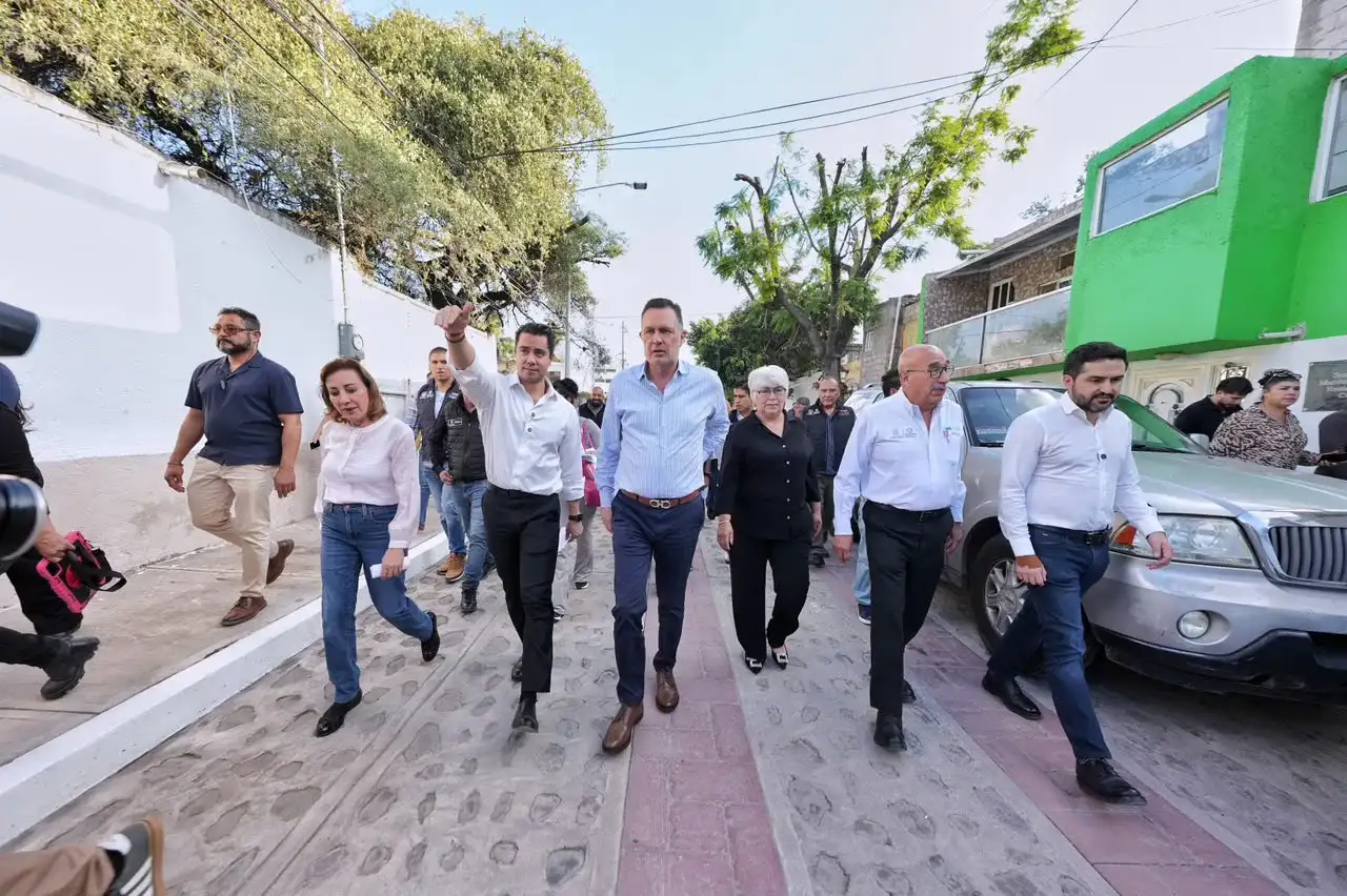 Calles rehabilitadas en la colonia Felipe Carrillo Puerto, Querétaro