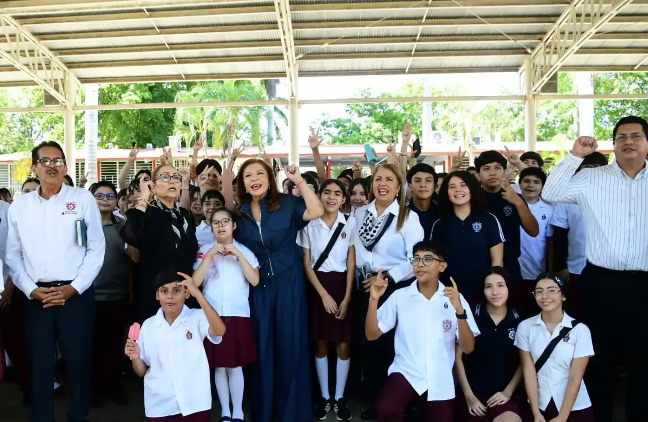 Fachada de la Escuela Secundaria Técnica No. 1 en Culiacán, Sinaloa