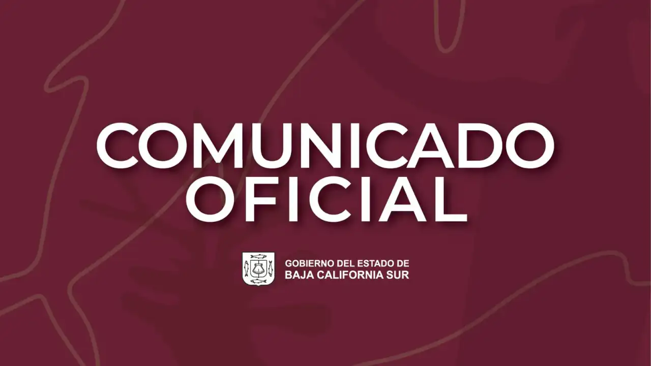 Calle inundada por lluvias en una ciudad de Baja California Sur