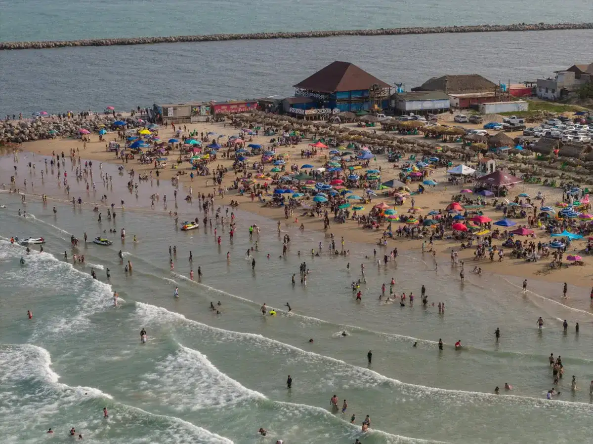 Playa Miramar en Ciudad Madero, Tamaulipas, con arena y mar