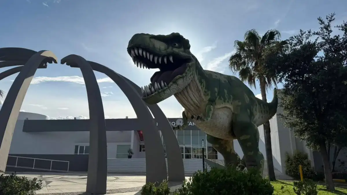 Familias en el Zoológico Tamatán en Tamaulipas