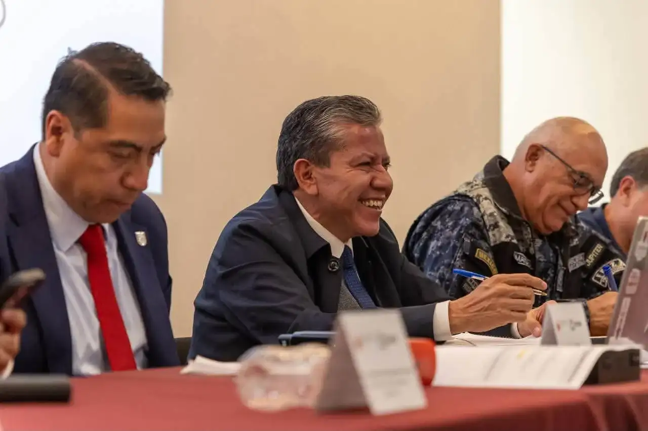 Reunión de dirigentes migrantes zacatecanos con autoridades estatales