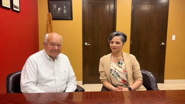Reunión de trabajo del gobernador de BCS con especialistas en salud mental y educación