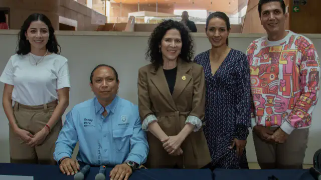 Personas participando en actividades del simposio Cambiando Miradas en Guanajuato