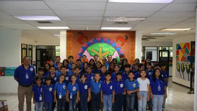Estudiantes del Coro Monumental de Guanajuato en un ensayo previo a su presentación en el Castillo de Chapultepec.