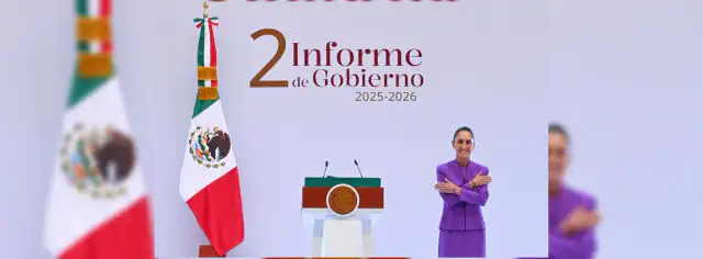 Gobernadora de Quintana Roo durante evento oficial en Palacio Nacional