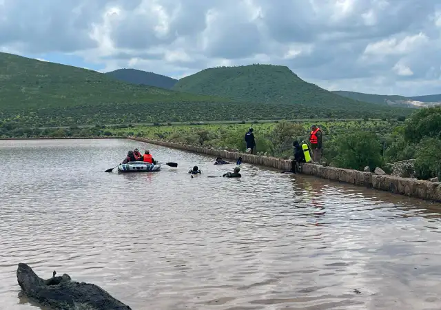 Operativo de búsqueda en presa El Fuerte