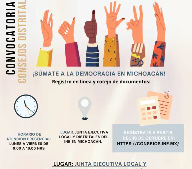 Personas formadas en una sede del INE durante un proceso de registro