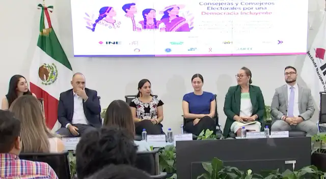 Reunión del INE con asociaciones electorales