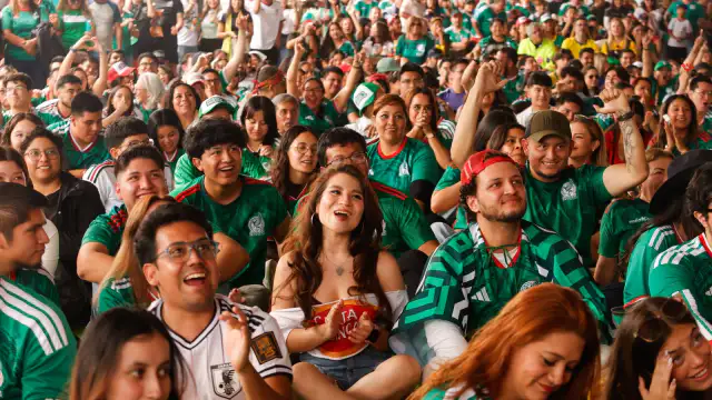 Vista del Estadio Corregidora lleno de asistentes durante el MéxicQ Zona Fest
