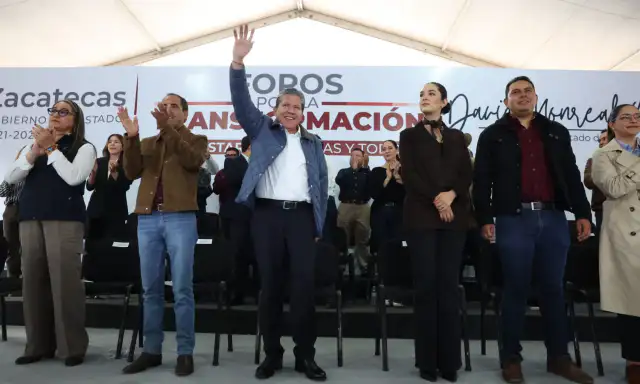 Personas reunidas en un foro ciudadano en Guadalupe, Zacatecas