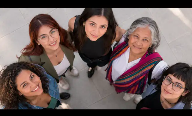 Representantes de organismos electorales durante la instalación virtual de la red latinoamericana