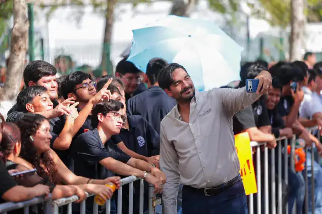 Autoridades en el encuentro 4 Años Transformando Río Bravo