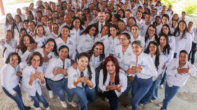 Encuentro de coordinadores regionales y monitores del programa Tejiendo Liderazgos