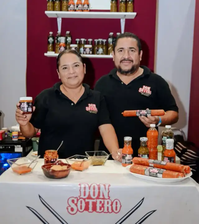 Logotipo del programa Hecho en Tamaulipas sobre fondo blanco