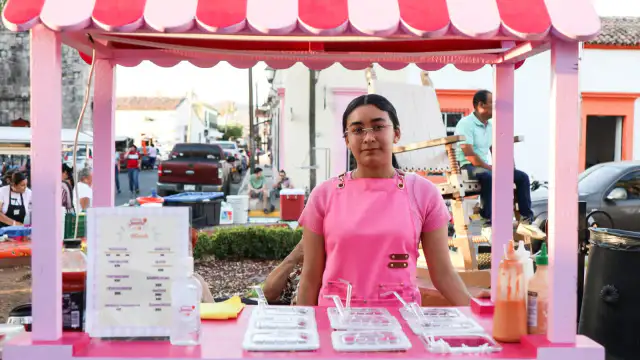Jóvenes en un taller de capacitación en Sinaloa