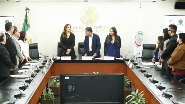 Sesión de instalación de la Comisión Bicamaral del Canal del Congreso