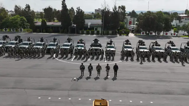 Elementos del Ejército Mexicano y Guardia Nacional en formación en Zacatecas