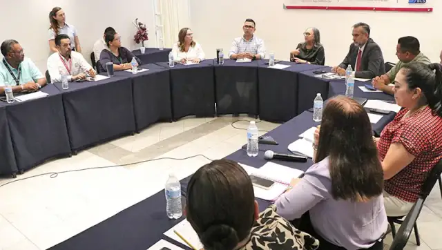 Reunión de trabajo entre autoridades de salud en Baja California Sur